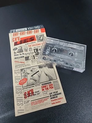 Guns N Roses Lies Cassette 1st Press OG 1988 UNCENSORED Insert VG+ Geffen  - Imagem 1 de 4