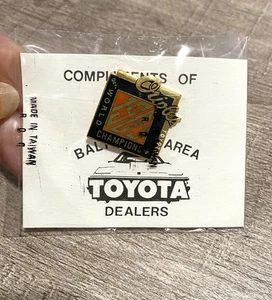 Baltimore Orioles Baseball World Champions Lapel Pin - Picture 1 of 2