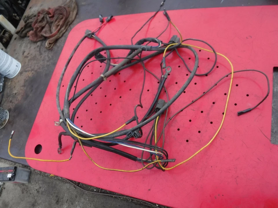 Arctic Cat 440 Panther 1974 V.I.P. PIEZAS NIEVE: ARNÉS CABLEADO Foto 1 de 1