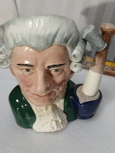 Taza Toby Vintage 1962 Grande Royal Doulton Bothecary Man 7 1/4" Alto D6567 Bonita - Imagen 1 de 6