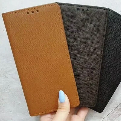 Custodia Mega Saffiano in vera pelle per iPhone 14 13 12 11 XS 7/8 SE Pro... - Immagine 1 di 4