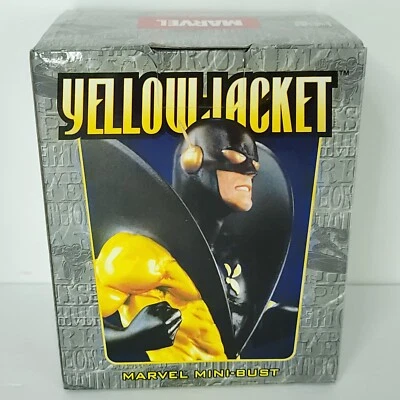 Yellow Jacket Marvel Mini-Bust Classic EDITION Bowen Designs 2094/4000 - Image 1 of 4