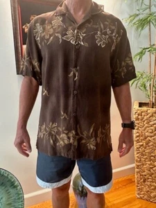 Tommy Bahama Silk Shirt - Mens - Size Small - Perfect Condition - Picture 1 of 7