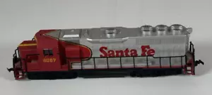 Bachmann 6067 HO Scale Santa Fe Diesellok Dummy Engine Vintage RAR - Bild 1 von 7