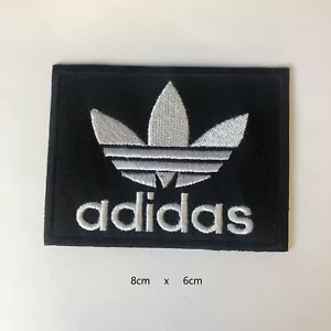 Black & White trefoil Embroidered Patch sew iron on Patches transfer clothes - Foto 1 di 3