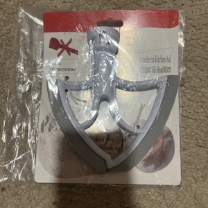 New Beater with Scraper for KitchenAid 4.5 Quart Tilt-Head Mixers - Picture 1 of 4