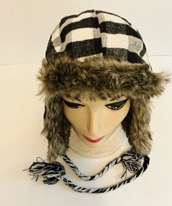 American Eagle Trapper Mütze schwarz weiß Büffel kariert Winter Kunstfell Gr. S-M - Bild 1 von 10
