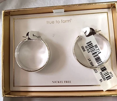 Pendientes de aro tono plata sin níquel Tru to Form nuevos  Foto 1 de 4