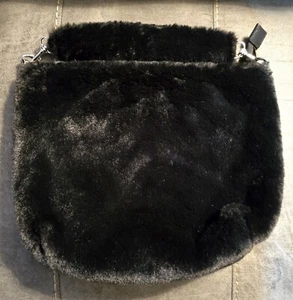 UGG Duffy Slouchy Handbag (Black - RARE Color) - Picture 1 of 6