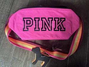 VICTORIAS SECRET PINK NWT Cooler/Lunch Bag Ling Adjustable Strap Dog Keychain - Picture 1 of 10