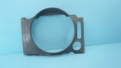 73--80 MERCEDES--BENZ 450SL R107 450SLC, CUBIERTA DEL VENTILADOR DEL RADIADOR, FABRICANTE DE EQUIPOS ORIGINALES, Foto 1 de 4