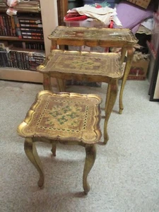 Vintage Italy Florentine green gold gilded Tole Wood 3 Nesting Stackable Tables - Picture 1 of 10