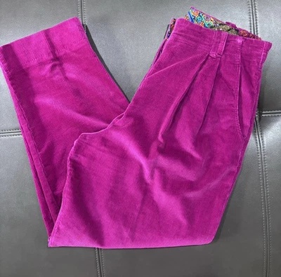 Calça feminina vintage Leslie Fay Sportswear roxa-magenta veludo. "  Tamanho 14 - Imagem 1 de 4