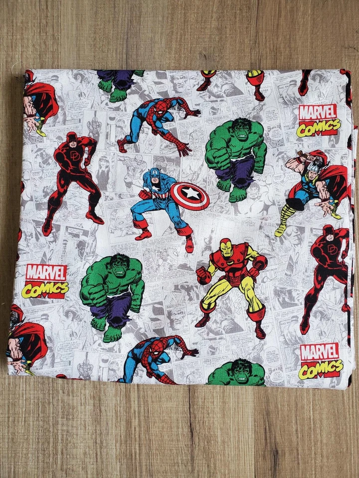 Tela de 2 yardas Marvel Heroes Spiderman Thor Ironman Hulk Capitán América Foto 1 de 1