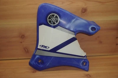 Cubierta del tanque lateral izquierdo Yamaha YZ400F YZ 400 F 1998 1999 5BE-21731-10-00 Foto 1 de 4