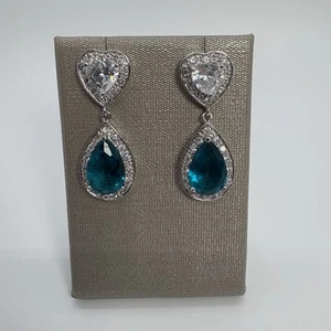 Blue Teal Teardrop Heart Cubic Zirconia Dangle Silver Tone Earrings, Brand New - Picture 1 of 4