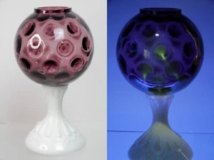 Vintage 1950s Fenton Purple Amethyst Coin Dot Spot UV Ivy Ball Milk Glass Vase - Picture 1 of 11