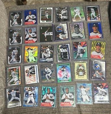 Lote de tarjetas de béisbol MLB del equipo de los Yankees de Nueva York estrellas novatos #ed lote 300+ LEER Foto 1 de 4