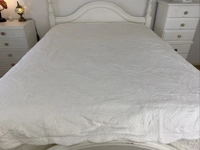 Morgan & Finch White Textured Quilted Cotton Queen Doona Cover 195cm x 205cm - image 1 of 4