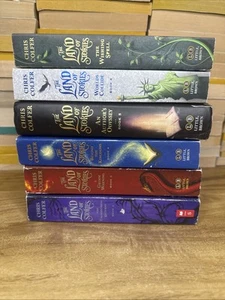 The Land of Stories Complete Paperback Gift Paperback 1 Hardcover Colfer Chris - Picture 1 of 5