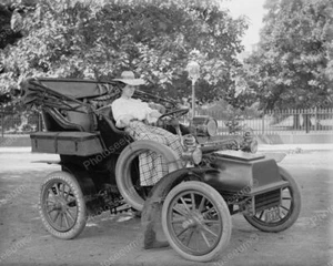 Auto Kotflügel tief am Boden Oldtimer 8x10 Nachdruck des alten Fotos - Bild 1 von 1