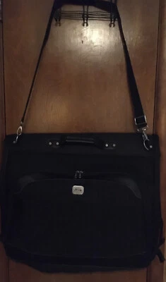 Jeep Vintage Fine Made Garment Travel Bag Rugged  Black Canvas - Image 1 of 4