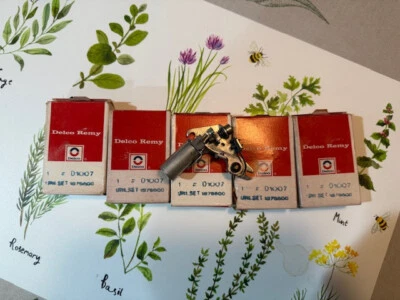 63-74 NOS (juego de 5) Delco Remy OEM puntos de encendido D1007 1876600 Corvette Foto 1 de 4