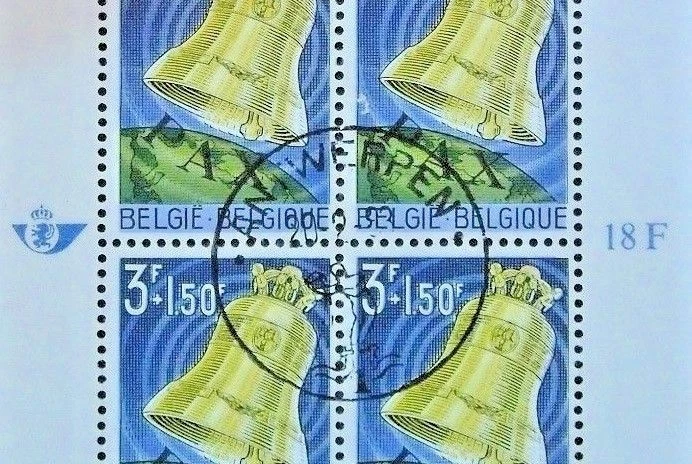 1963   BELGIUM   B732, 732, 733A  MNH - Michel 1301-1302,Bl.28.  -  Peace Bell - Image 1 of 3