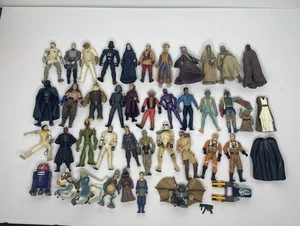 Vintage Lot of 35 Plus Star Wars 1990s & 2000's Figures Kenner Hasbro - Picture 1 of 11