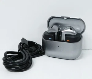 Samsung Galaxy Buds3 SM-R530 Kabellose Ohrhörer Kopfhörer - Silber - Bild 1 von 5