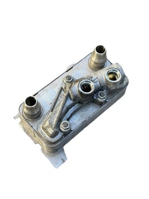 Enfriador de aceite de transmisión automática 15-22 Mercedes C300 W205 0995001900 OEM Foto 1 de 4