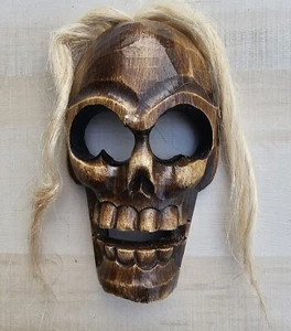 SKULL MASK 8" X 5" WOOD WALL DECOR TRIBAL AFRICAN HALLOWEEN - Picture 1 of 5
