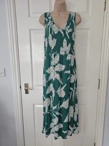 Fat Face Aria Dress Textured Midi Size 12 Green & Cream Shirred Leaves - Picture 1 of 13