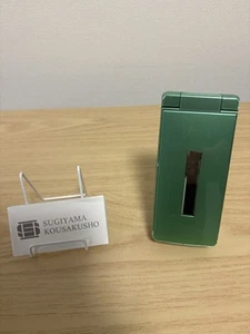 SHARP AQUOS Keitai 3 805SH Softbank Unlocked Green SIM Free flip phone JAPAN - Picture 1 of 11