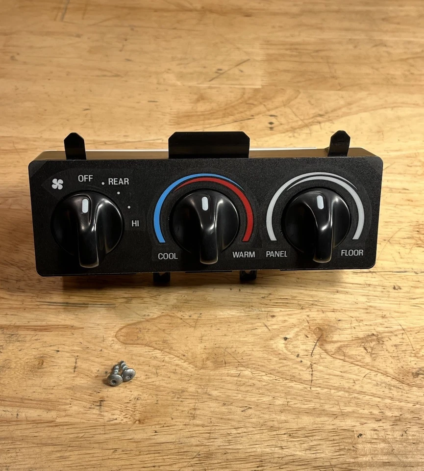 ✅1999-2002 Ford Expedition Front Overhead Climate Control OEM (Controls Rear) - Image 1 of 4