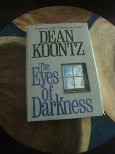 THE EYES OF DARKNESS, DEAN KOONTZ 1981 / 1996 HARDBACK W/ SIGNED BOOK PLATE - Foto 1 di 10