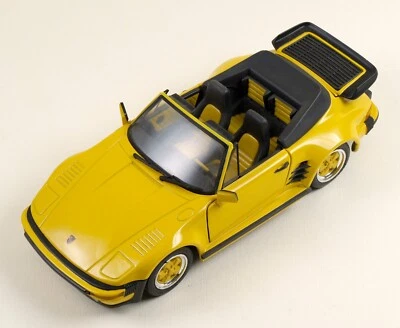 REVELL 1/18 PORSCHE 911 TURBO CABRIO (1991) IN OTTIME CONDIZIONI - Immagine 1 di 4
