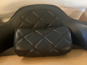 Rear Trunk Passenger Backrest Fit For Indian Chieftain Dark Horse Wrap around - Picture 1 of 2