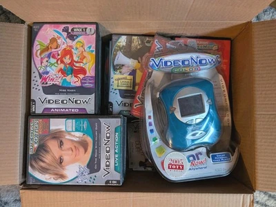 Проигрыватель цветной видеосистемы Hasbro 2005 Video Now 36 дисков - Изображение 1 из 4