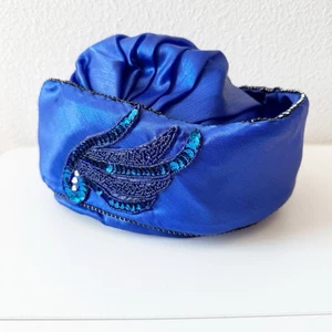 Elizabeth Hawkins Original Vintage Brilliant Blue Sequin Retro Ladies Hat - Picture 1 of 8
