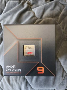 AMD Ryzen 9 7950x Processor (5.7 GHz, 16 Cores, LGA 1718/Socket AM5) Boxed WOF - Afbeelding 1 van 2