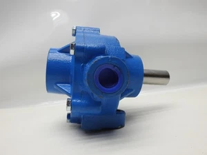 For Hypro 7560C Cast Iron Sprayer Roller Pump - NOB NEW! - Picture 1 of 5