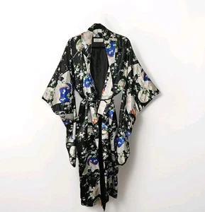 Vintage 80s Bo Er Xiu Pin Black and White Satin Geisha Print Kimono Robe - Picture 1 of 10