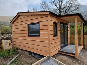 Redwood Wane Edged Cladding. Larch, douglas fir and western red cedar. - Picture 1 of 9