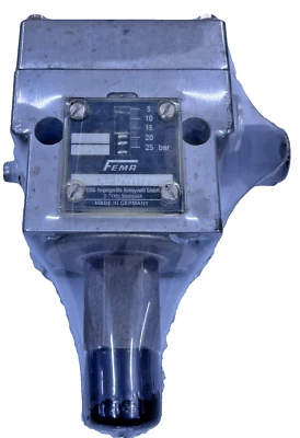 Interruptor de presión Honeywell FEMA EX-DWR25 PTB 02 ATEX 1121 4-25 bar P.Max 63 bar Foto 1 de 4