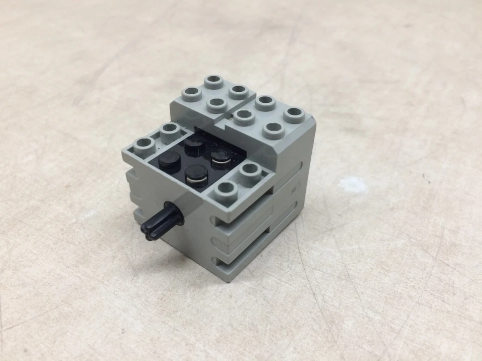 Lego 9V Motor 43362 Mini Tested Gray 5225 Education 43362c01 RCX 5702010952250 - Image 1 of 4