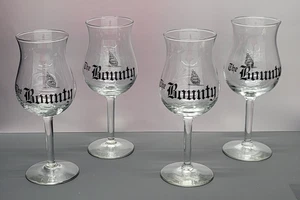 "The Bounty" Cocktail Glass Sailing Ship Theme 8 1/4" Barware (Set of 4) MinT - Picture 1 of 6