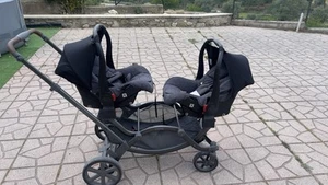 Passeggino Trio Gemellare - Foto 1 di 13