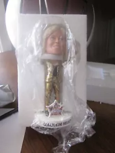 KIM MULKEY FIRMADO LSU FEMENINO BALONCESTO CAMPEONES NACIONALES BOBBLEHEAD SIN USAR, EN CAJA 🐯 - Imagen 1 de 5