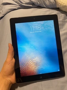 Apple iPad 3rd Gen Model A1430 16GB Wi-Fi + Cellular - Picture 1 of 10